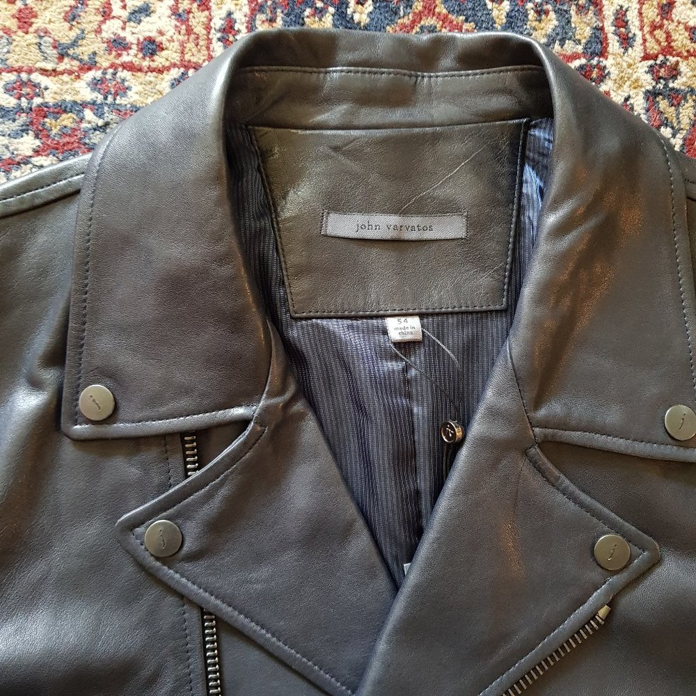 🌈 SOLD Stylish Collection Biker Jacket - Picture 4 of 16